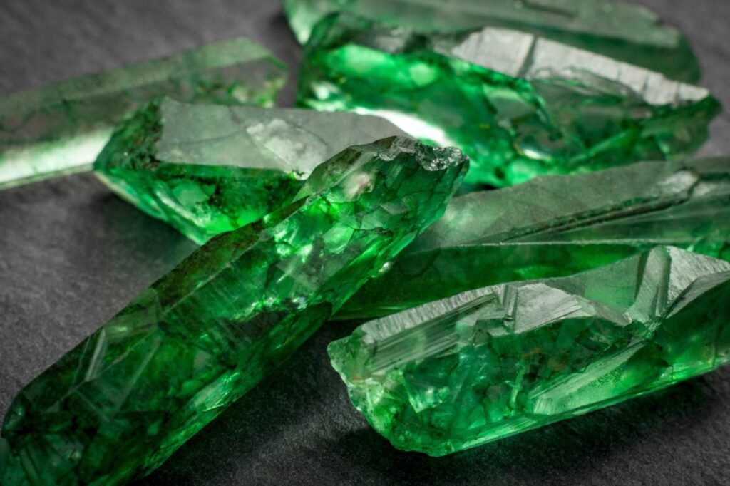 Rhodonite + Emerald
