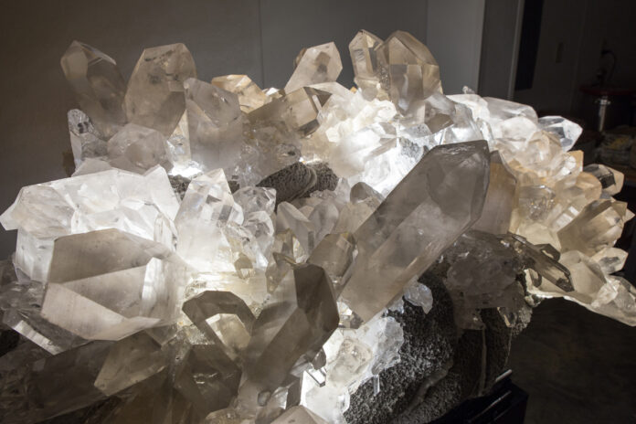 Quartz Meanings, Properties and Uses