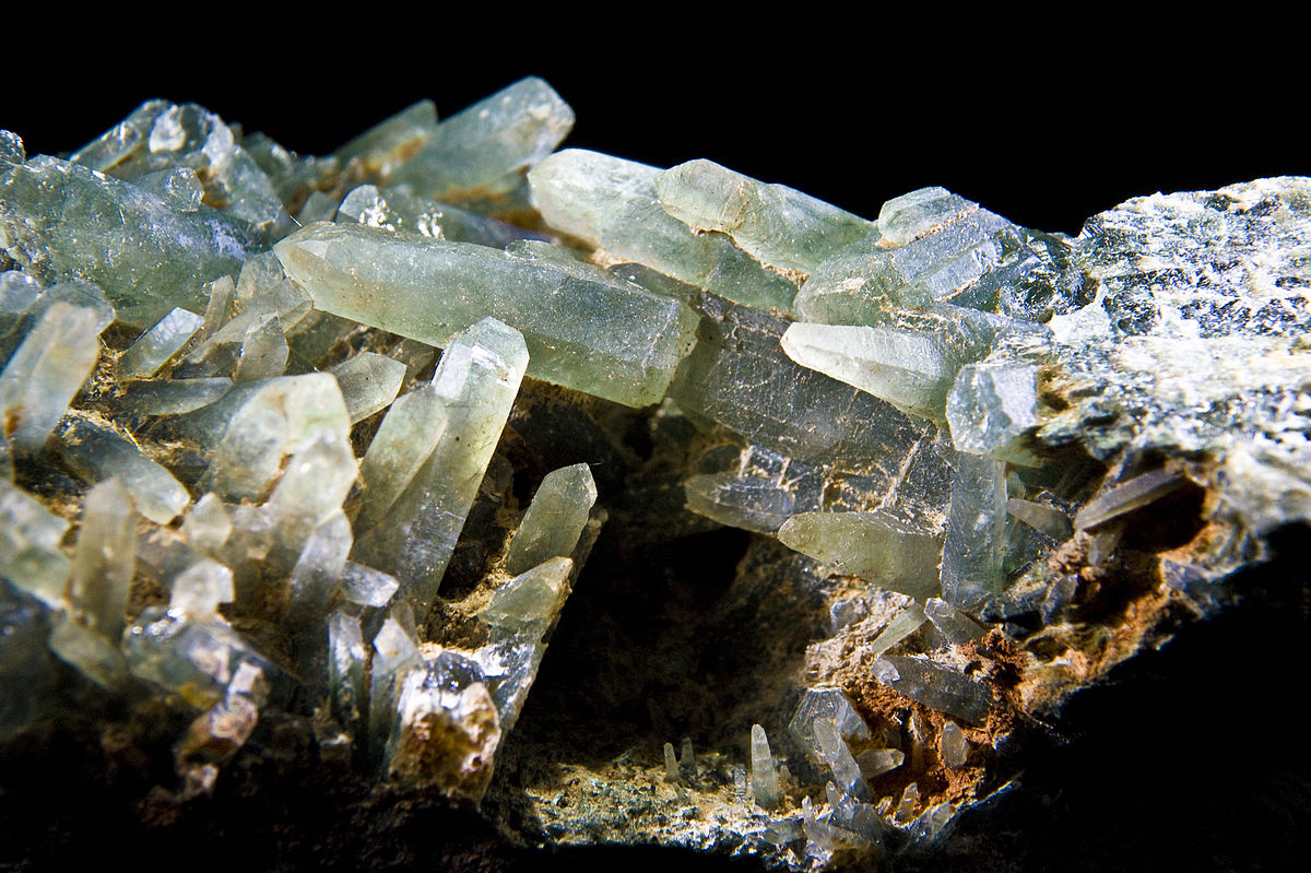 Quartz Crystal Meanings, Properties and Uses