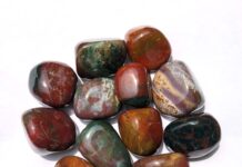 Bloodstone Meanings, Properties and Uses