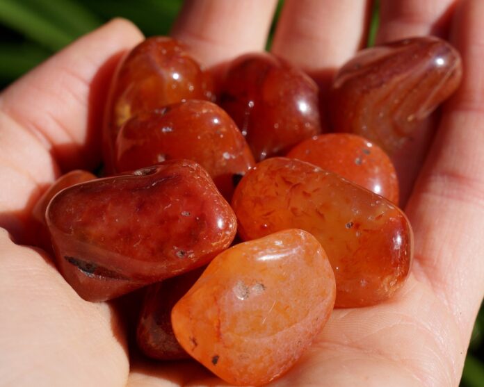 Carnelian Meanings, Properties and Uses
