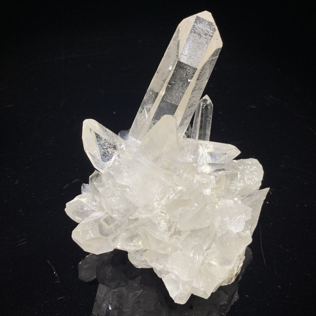 Celestite Meanings, Properties and Uses - CrystalStones