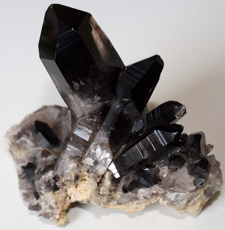 Smoky Quartz Meanings, Properties and Uses