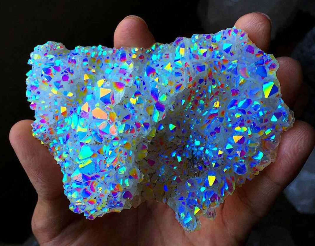 Aura Quartz Meanings, Properties and Uses