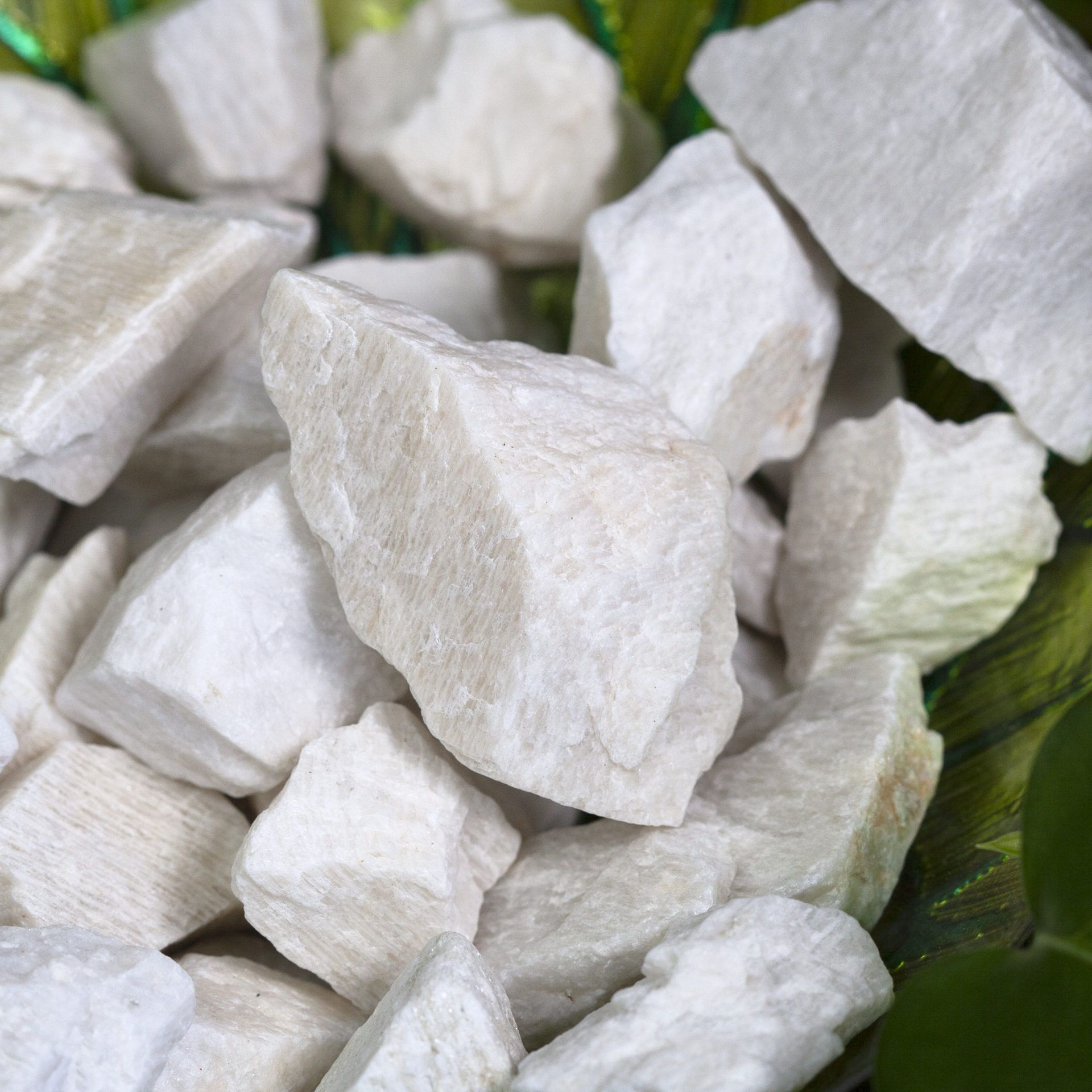 Mother of Pearl Meanings, Properties and Uses