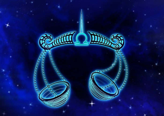 Star Sapphire is Zodiac Crystal Stone for Libra