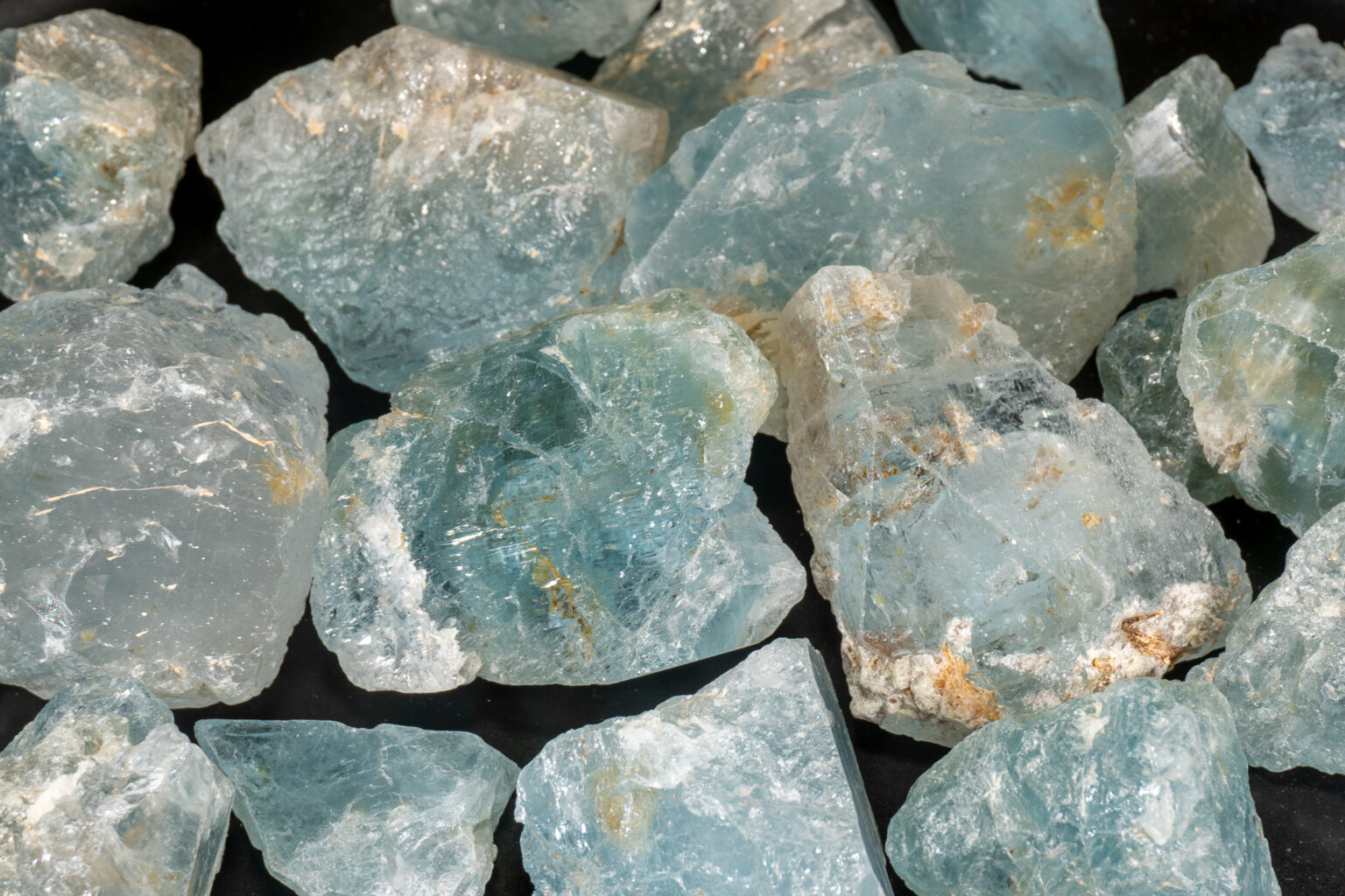 Blue Topaz Meanings Properties And Uses CrystalStones