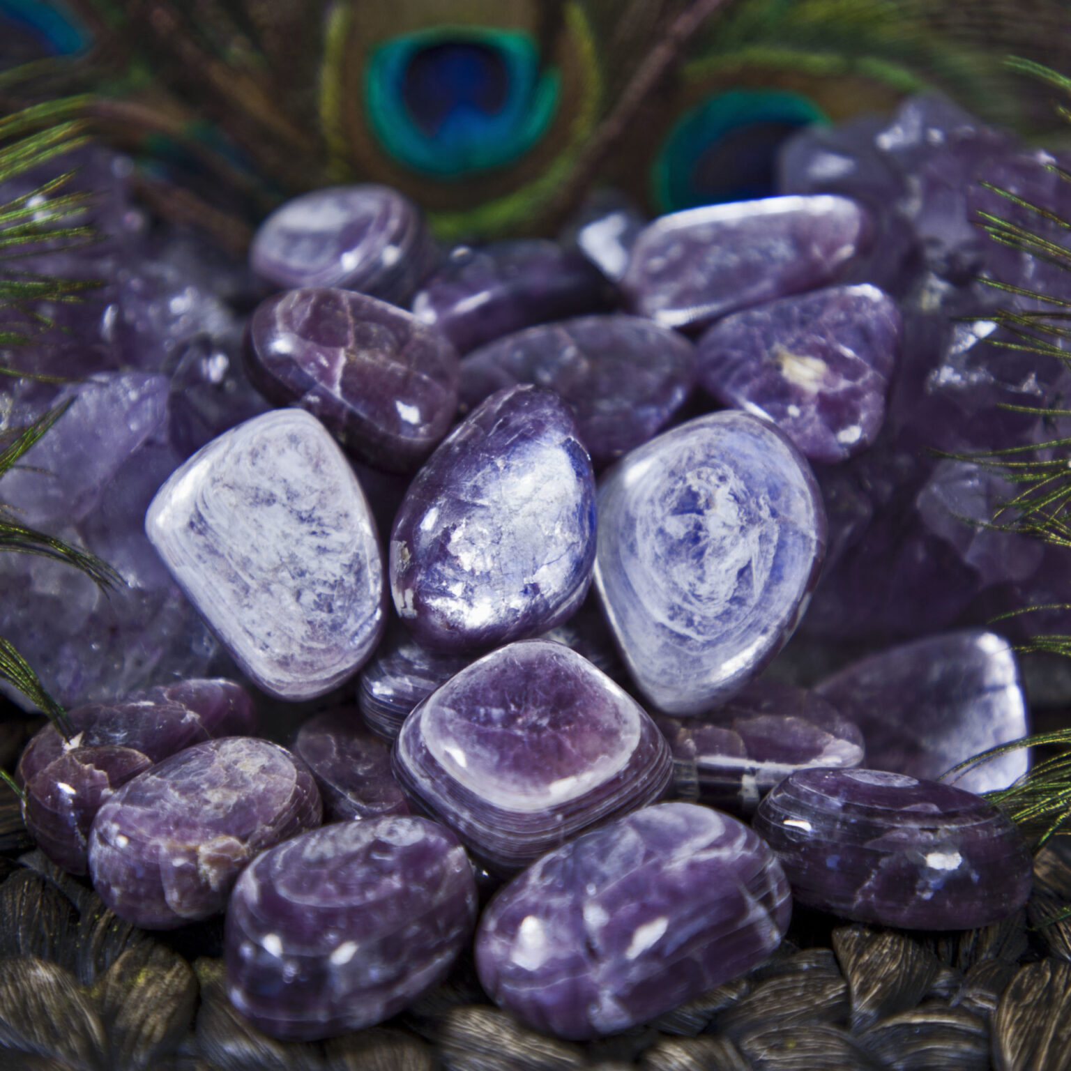 Apache Tears Meanings, Properties and Uses