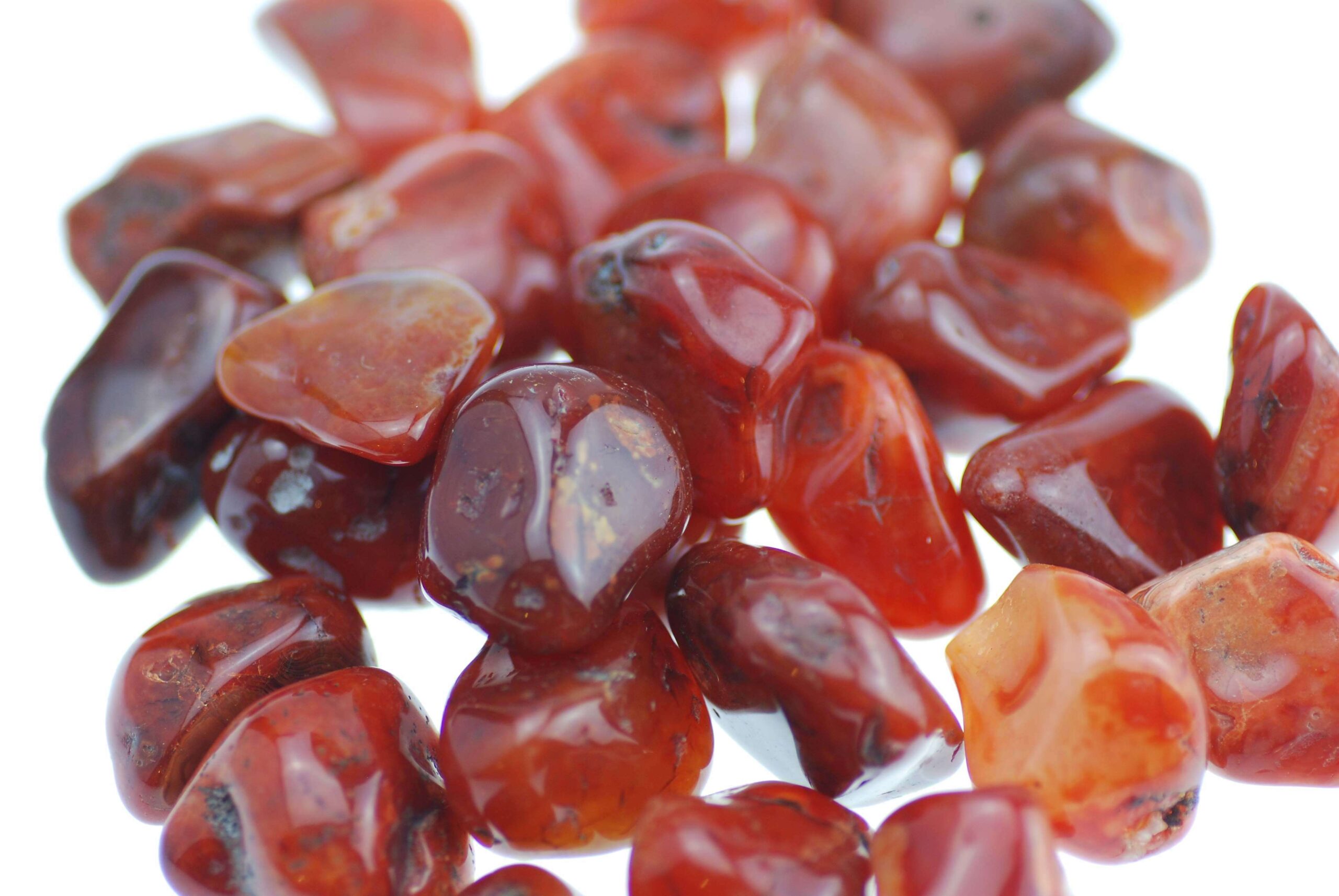 Red Jade Meanings, Uses and Properties