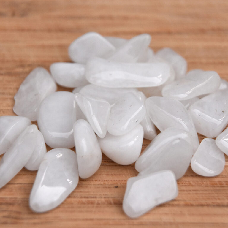 White and Clear Crystal Stones List, Meanings and Uses