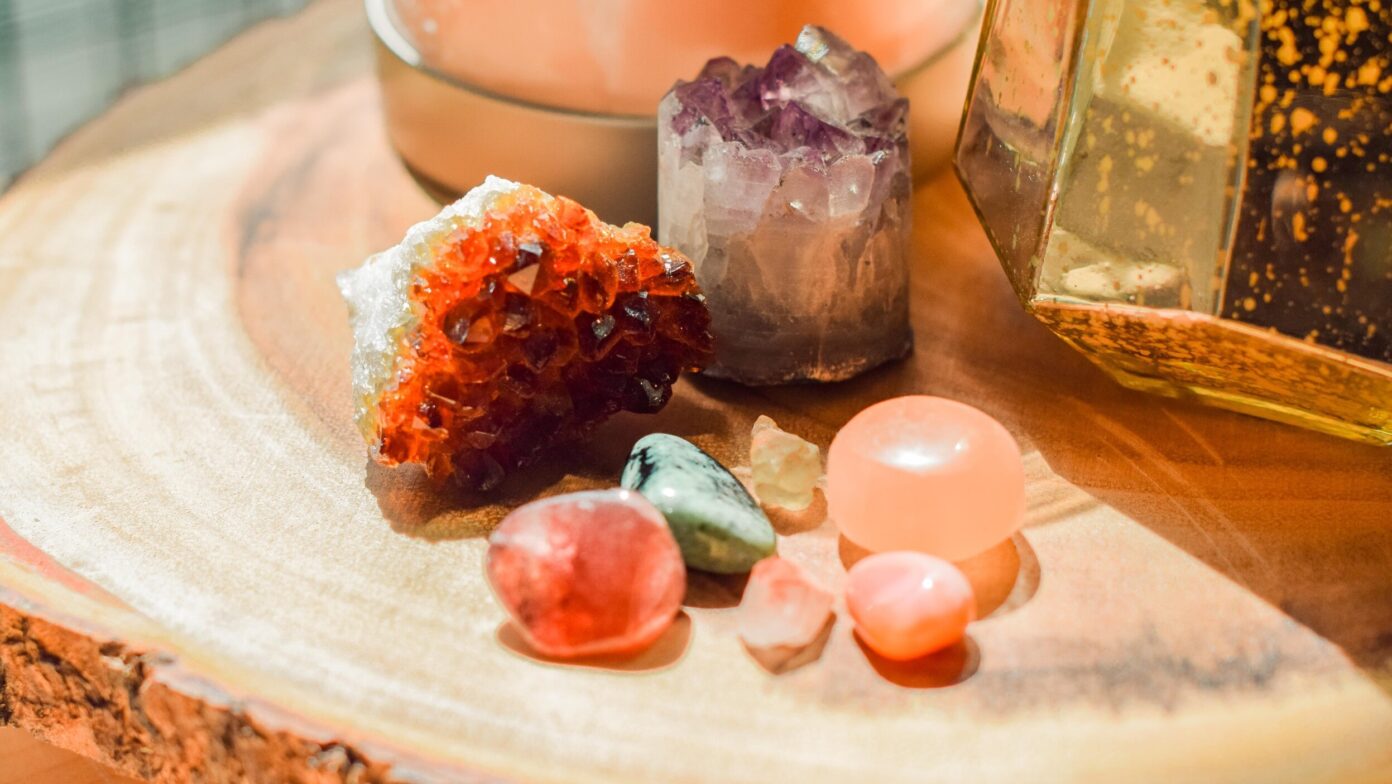 26 Powerful Crystals For Wealth and Prosperity The “How To” Guide