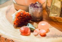 26 Most Useful Crystals For Wealth and Prosperity – The “How To” Guide