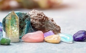 20 Most Useful Crystals For Manifesting – The “How To” Guide