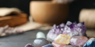 41 Most Useful Crystals For Intuition and Psychic Abilities - The How To Guide